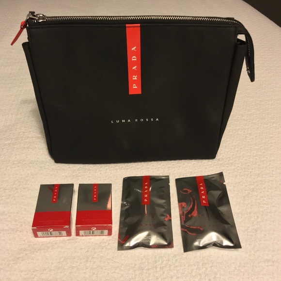 prada luna rossa pouch